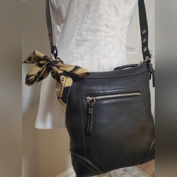 COACH SILK REVERSABLE SCARF FOR NECK, HAIR, OR BAG PERFECT CONDITION! - Picture 3 of 8